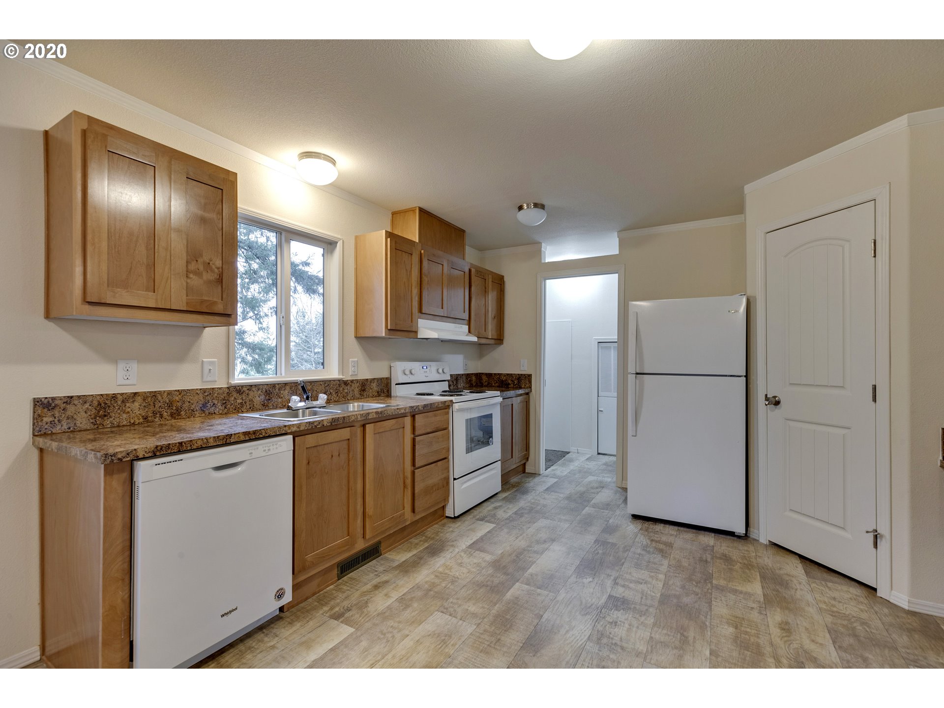 24533 Southeast Howlett Road Eagle Creek, OR 97022 - Photo 15 of 23 Gallery Image 15
