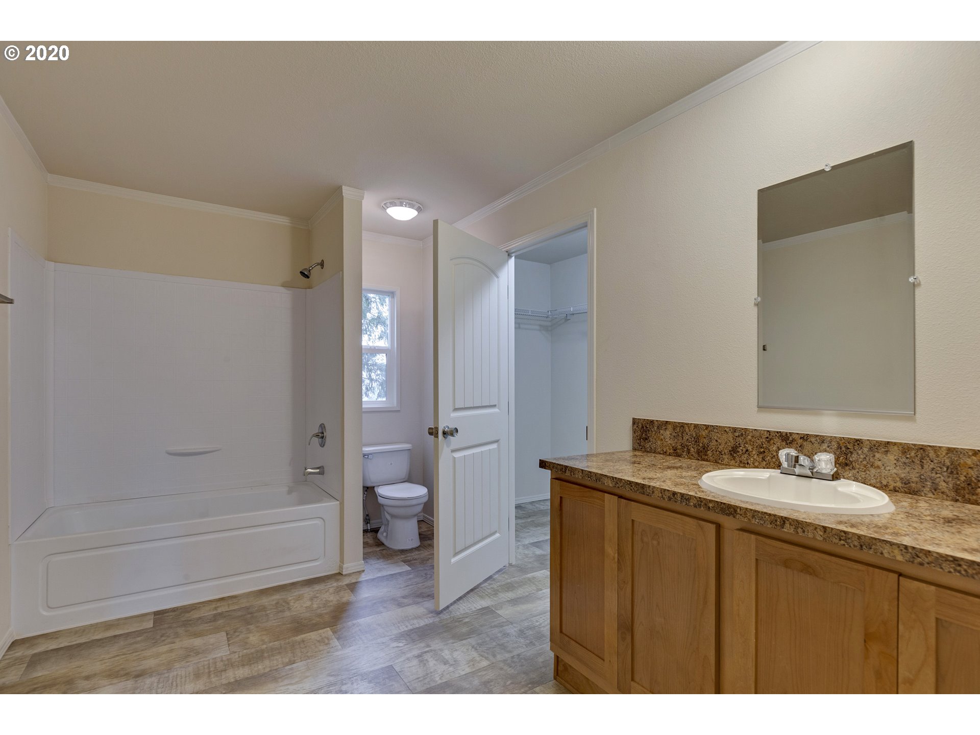 24533 Southeast Howlett Road Eagle Creek, OR 97022 - Photo 10 of 23 Gallery Image 10