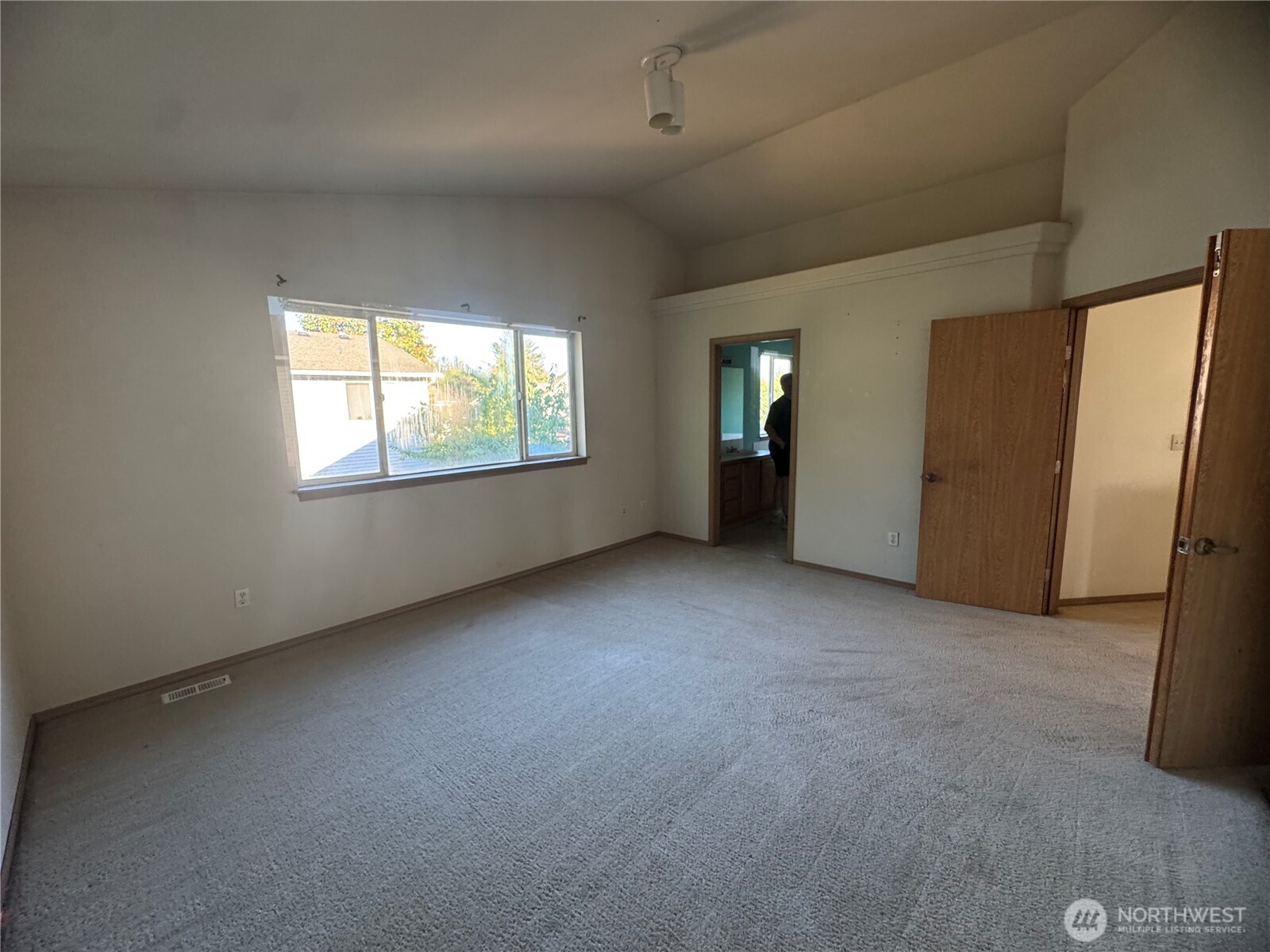651 Milwaukee Boulevard South Pacific, WA 98047 - Photo 14 of 39