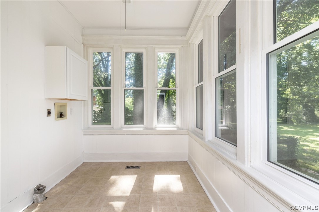 2731 Sherbourne Road Richmond, VA 23237 - Photo 18 of 45 a view of an empty room with a window