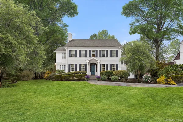$3,495,000 | 326 Heathcote Road, Scarsdale, NY 10583