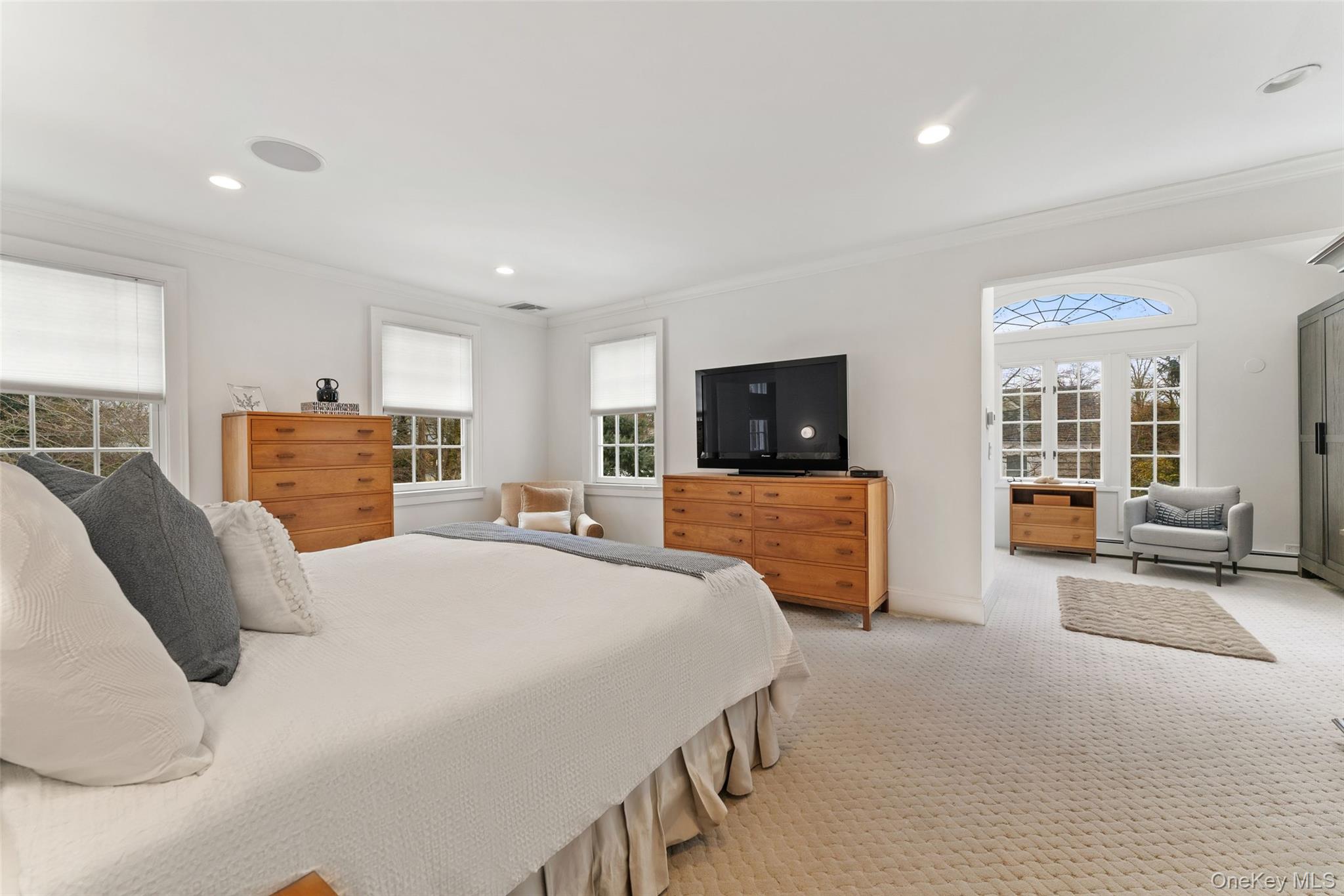 326 Heathcote Road Scarsdale, NY 10583 - Photo 15 of 40 Primary bedroom with dressing room and luxurious ensuite spa bathroom