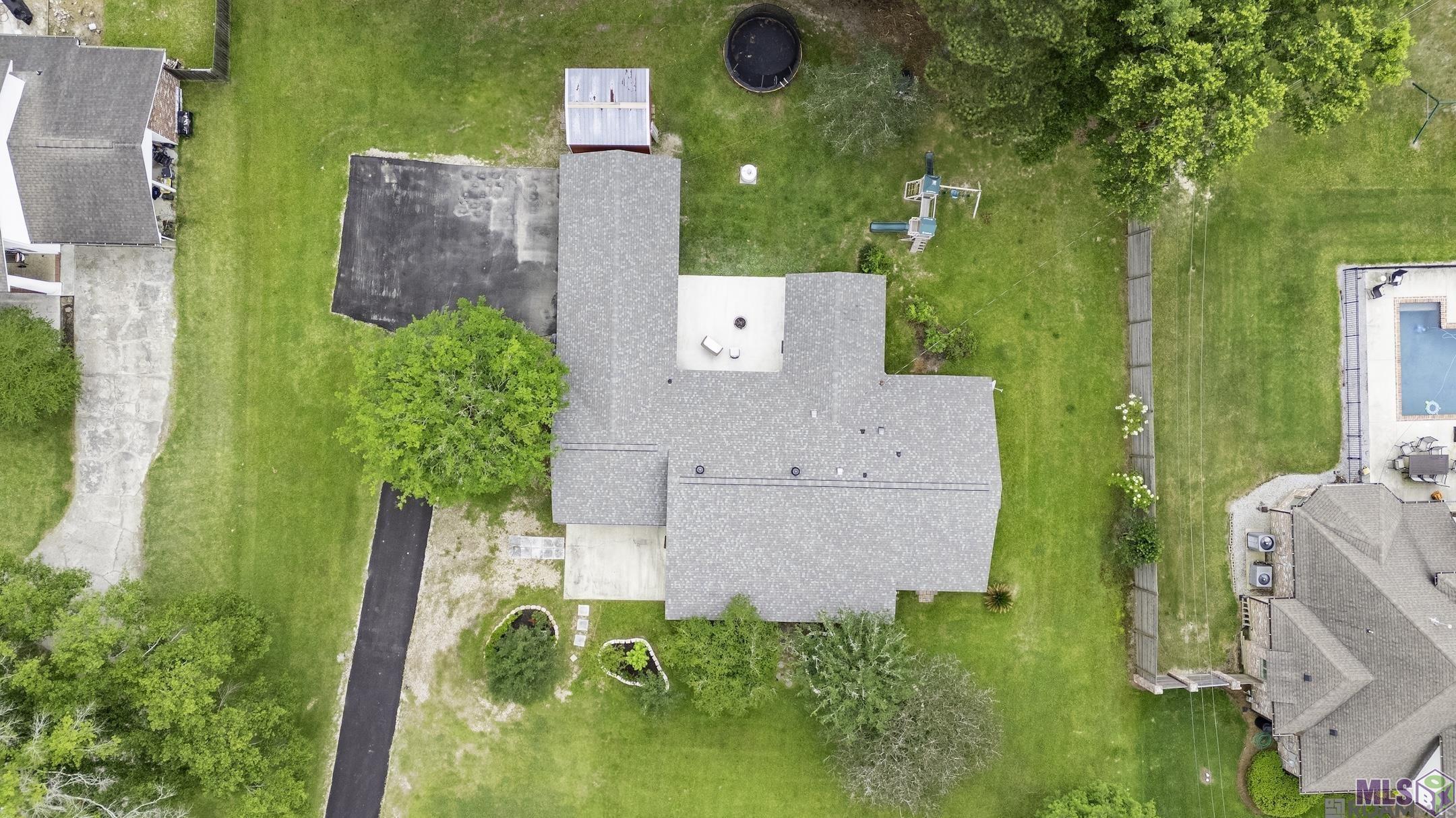 25820 Wax Road Denham Springs, LA 70726 - Photo 2 of 21