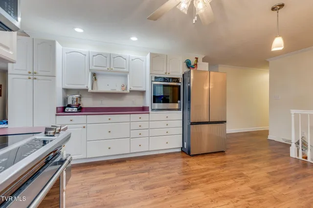 $725,000 | 161 Judge Ben Allen Road, Elizabethton, TN 37643