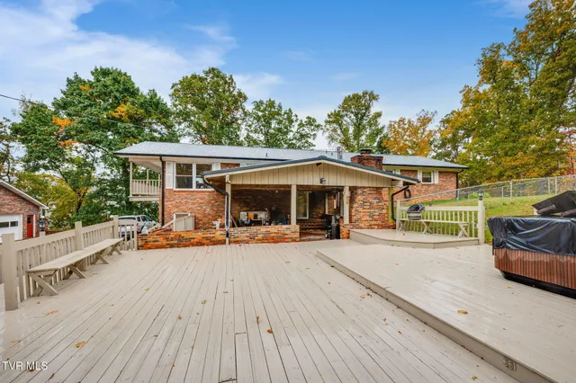 $725,000 | 161 Judge Ben Allen Road, Elizabethton, TN 37643