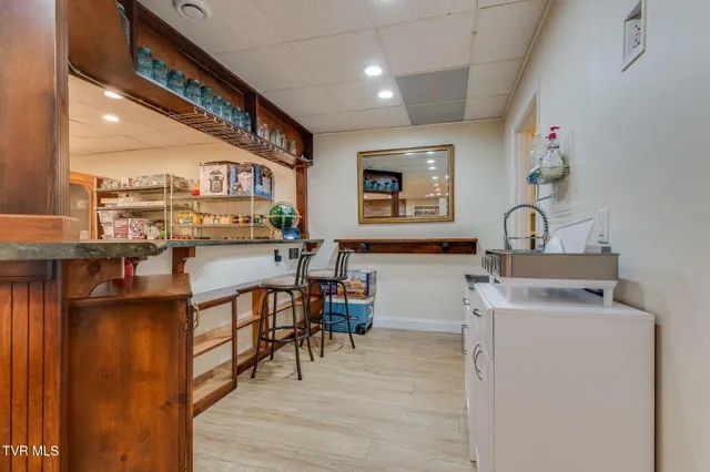 $725,000 | 161 Judge Ben Allen Road, Elizabethton, TN 37643