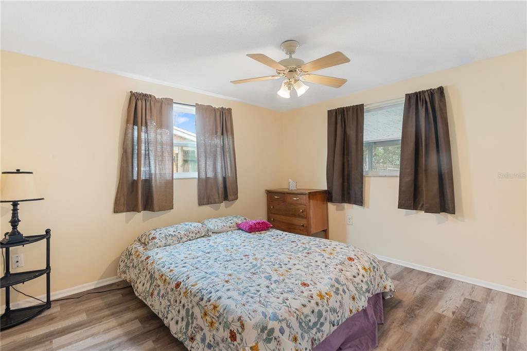 10736 Queens Road Port Richey, FL 34668 - Photo 19 of 27 Gallery Image 19