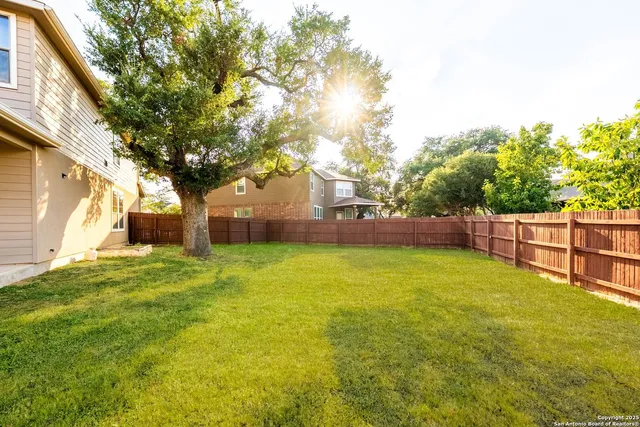 $2,600 | 5115 Escudero, San Antonio, TX 78261