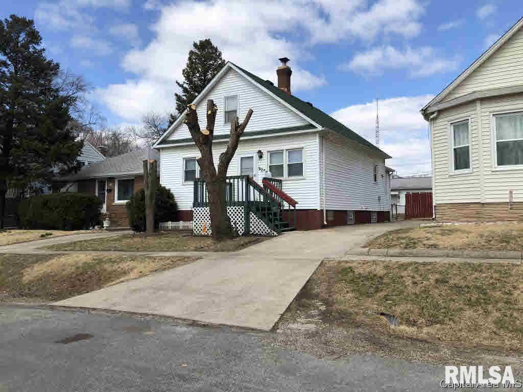625 Wood Avenue Springfield, IL 62702 - Photo 3 of 21