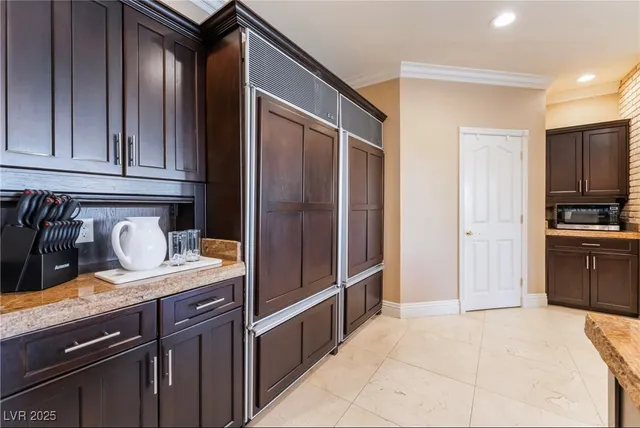 $2,500,000 | 2335 Dolphin Court, Henderson, NV 89074