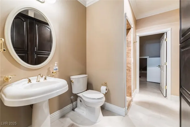 $2,500,000 | 2335 Dolphin Court, Henderson, NV 89074