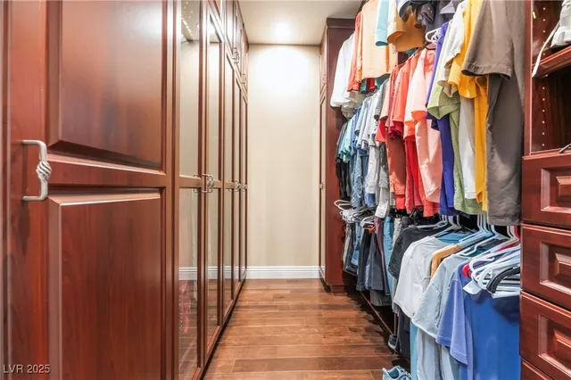 $2,500,000 | 2335 Dolphin Court, Henderson, NV 89074