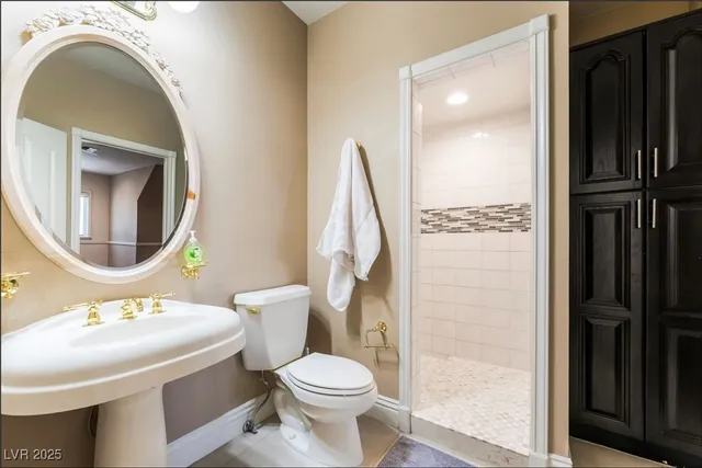 $2,500,000 | 2335 Dolphin Court, Henderson, NV 89074