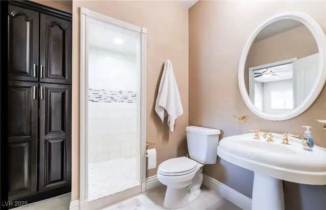 $2,500,000 | 2335 Dolphin Court, Henderson, NV 89074