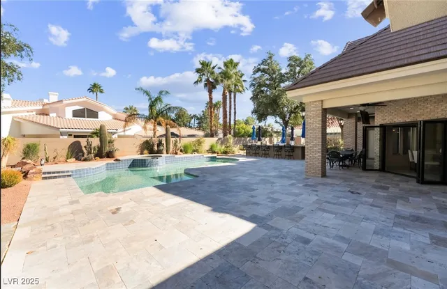 $2,500,000 | 2335 Dolphin Court, Henderson, NV 89074
