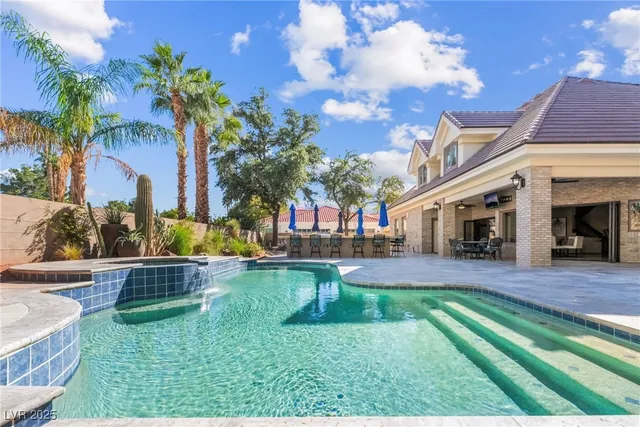 $2,500,000 | 2335 Dolphin Court, Henderson, NV 89074