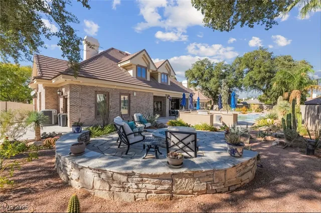 $2,500,000 | 2335 Dolphin Court, Henderson, NV 89074