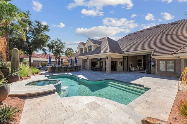 $2,500,000 | 2335 Dolphin Court, Henderson, NV 89074