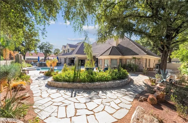 $2,500,000 | 2335 Dolphin Court, Henderson, NV 89074