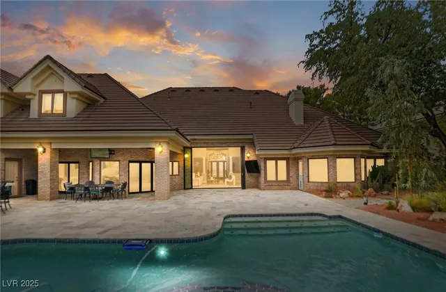 $2,500,000 | 2335 Dolphin Court, Henderson, NV 89074