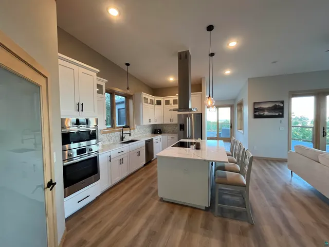 $1,300,000 | 2102 North 40th Avenue West, Duluth, MN 55807