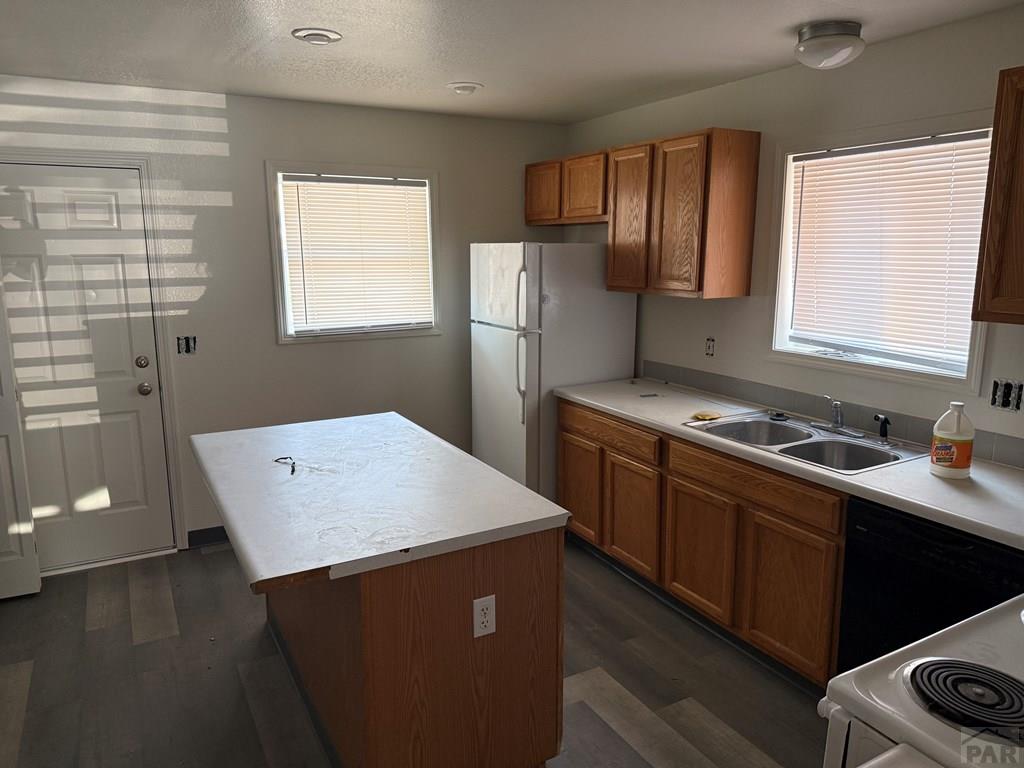 4400 Rawhide Road, Unit 152 Pueblo, CO 81008 - Photo 5 of 14