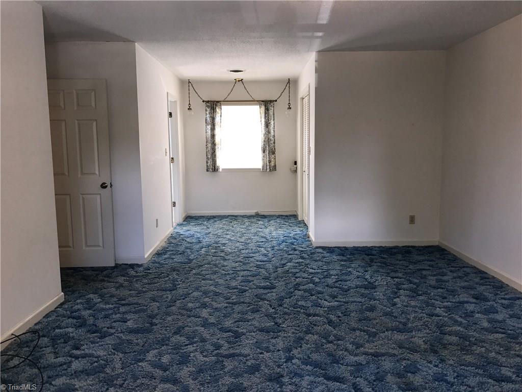 104 Royal Road Jamestown, NC 27282 - Photo 19 of 30 Gallery Image 19