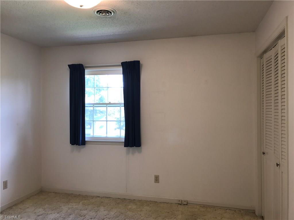 104 Royal Road Jamestown, NC 27282 - Photo 23 of 30 Gallery Image 23