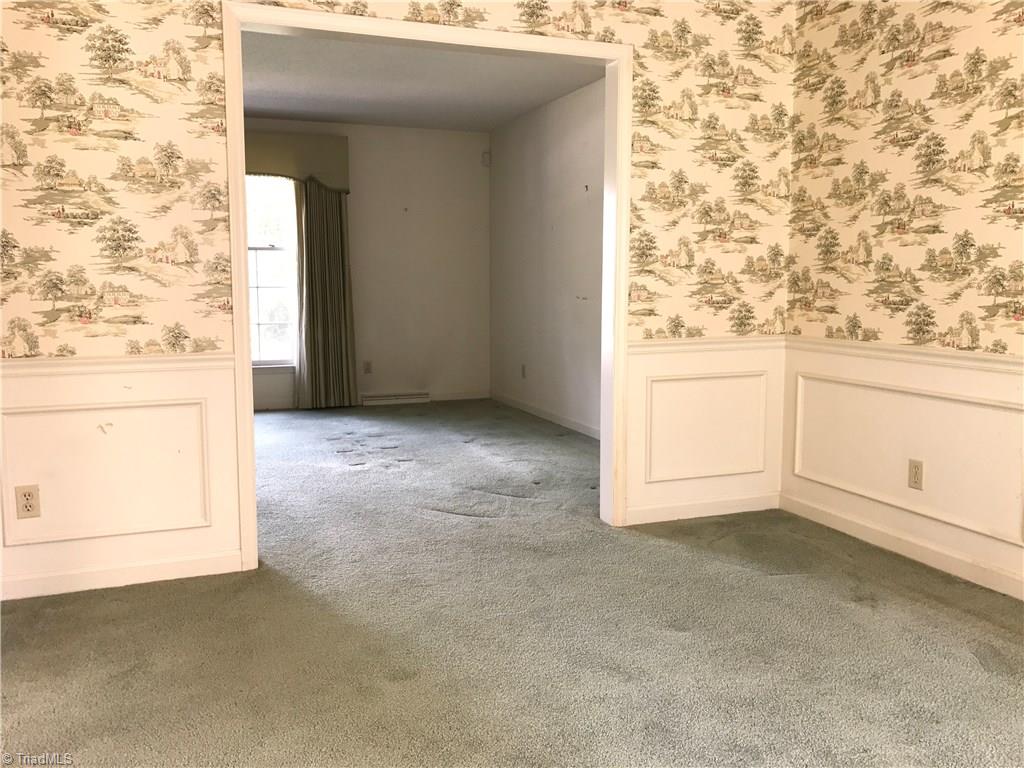104 Royal Road Jamestown, NC 27282 - Photo 8 of 30 Gallery Image 8