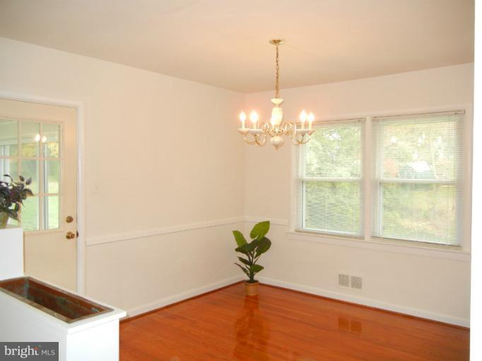 908 Tanley Road Silver Spring, MD 20904 - Photo 5 of 13 Dining Room