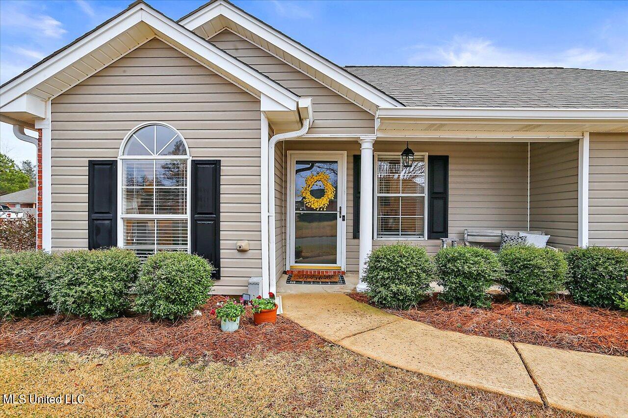 514 Ridgeway Drive Brandon, MS 39047 - Photo 2 of 23 04-514 Ridgeway Drive