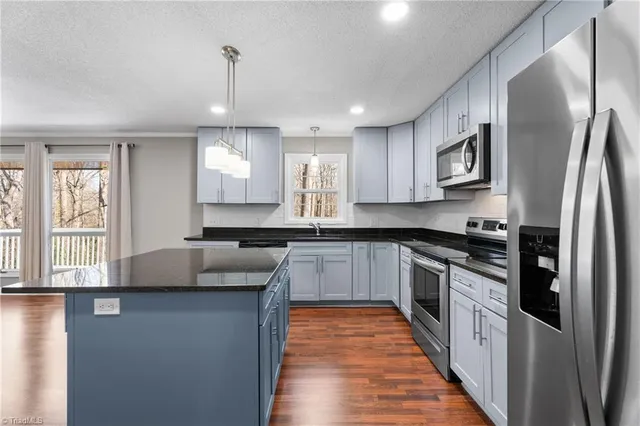 $375,000 | 3239 Linda Circle, Winston-Salem, NC 27106
