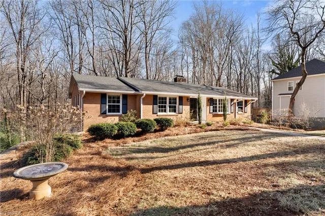 $375,000 | 3239 Linda Circle, Winston-Salem, NC 27106