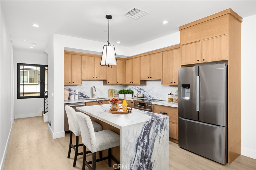 832 Sunset Boulevard, Unit B Arcadia, CA 91007 - Photo 13 of 47