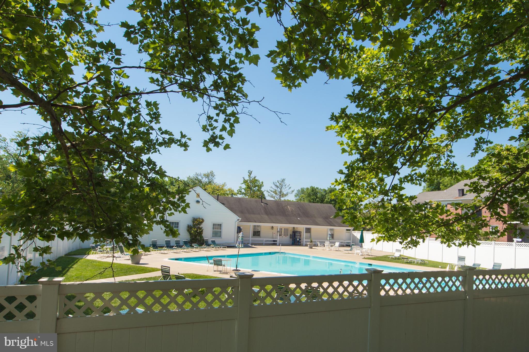 405 Chadford Road Baltimore, MD 21212 - Photo 25 of 25 Community Pool