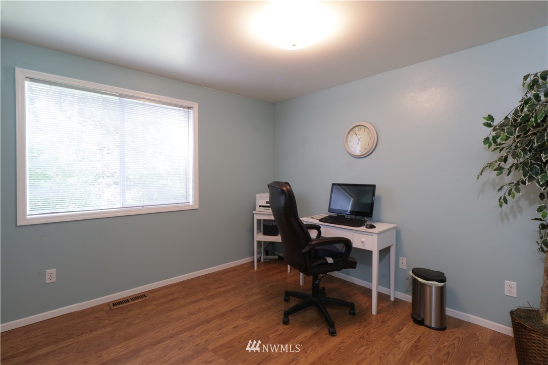 7940 Fairview Road Southwest Olympia, WA 98512 - Photo 25 of 35 Gallery Image 25