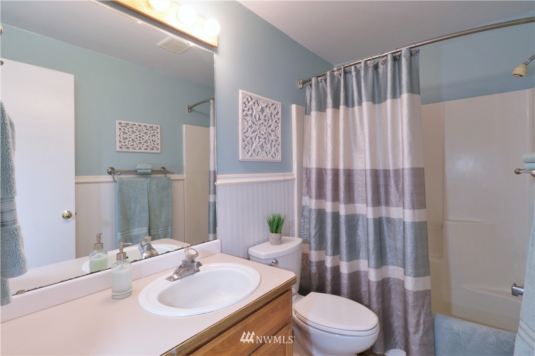 7940 Fairview Road Southwest Olympia, WA 98512 - Photo 27 of 35 Gallery Image 27