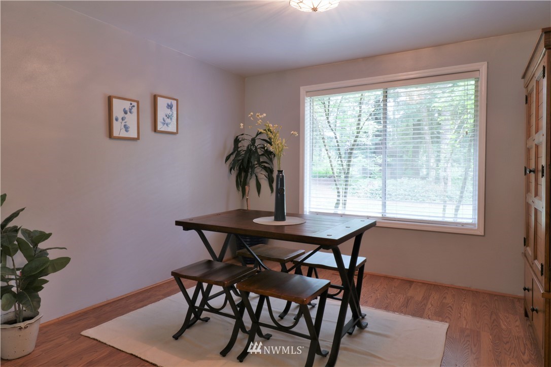 7940 Fairview Road Southwest Olympia, WA 98512 - Photo 8 of 35 Gallery Image 8