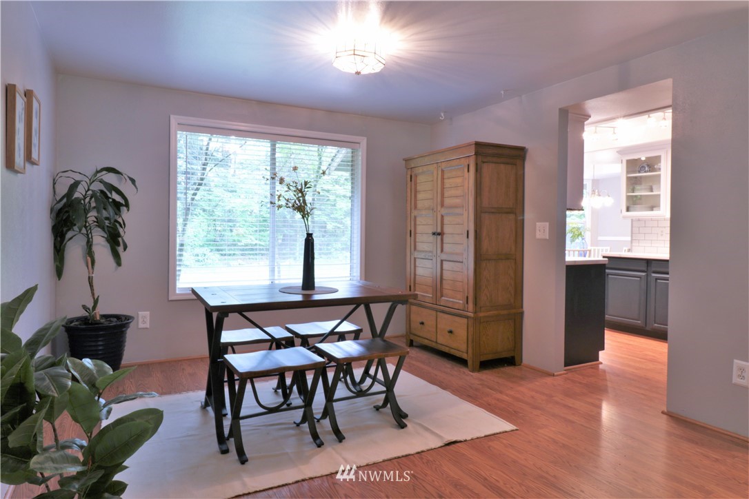 7940 Fairview Road Southwest Olympia, WA 98512 - Photo 9 of 35 Gallery Image 9