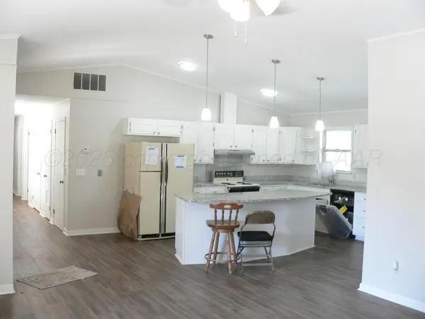 $230,000 | 111 Apache Street, Hereford, TX 79045