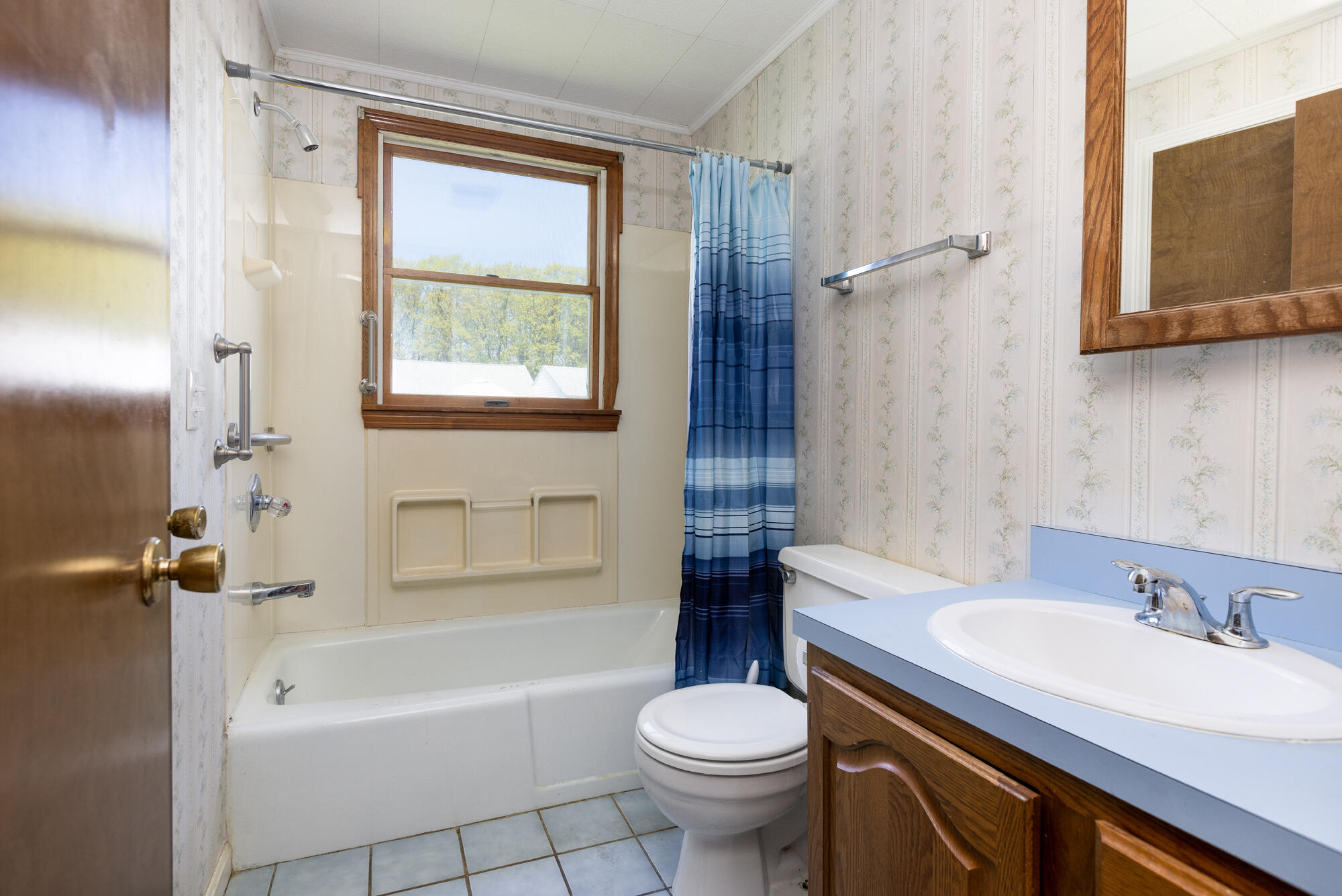 39 Samuel Road Portland, ME 04103 - Photo 13 of 33 39 Samuel Rd._W5_011