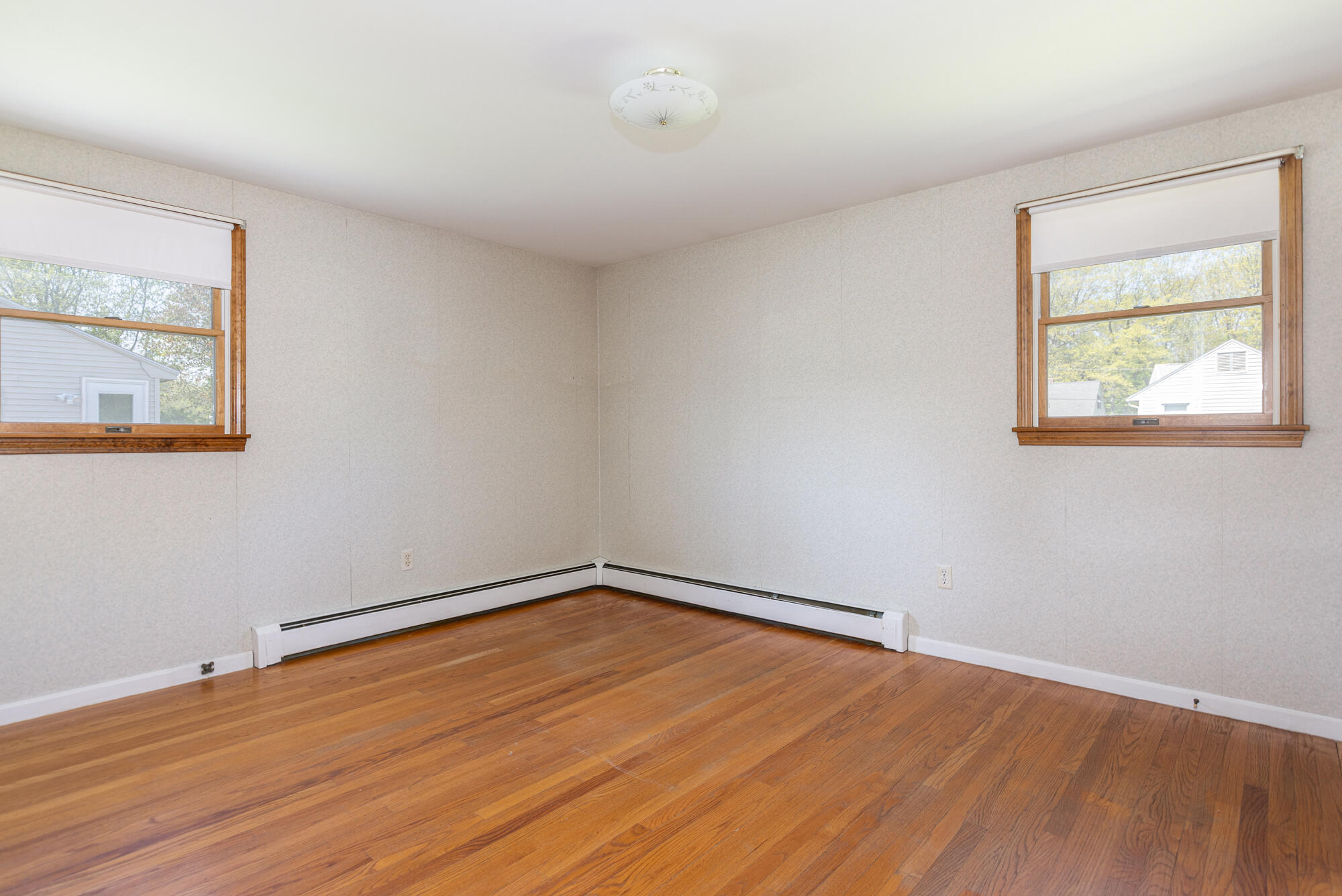 39 Samuel Road Portland, ME 04103 - Photo 16 of 33 39 Samuel Rd._W5_014