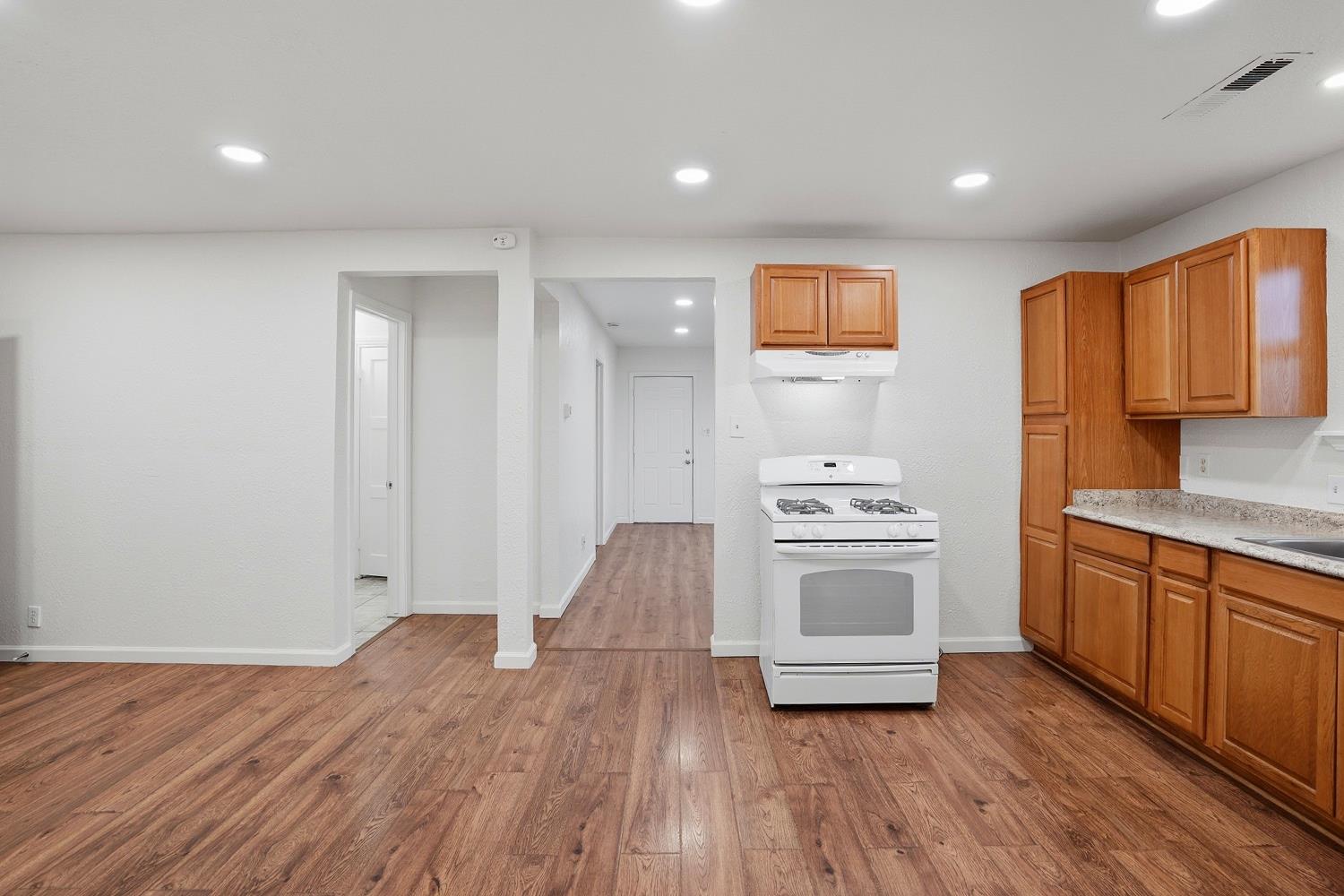 2410 East Gerard Avenue Merced, CA 95341 - Photo 15 of 42