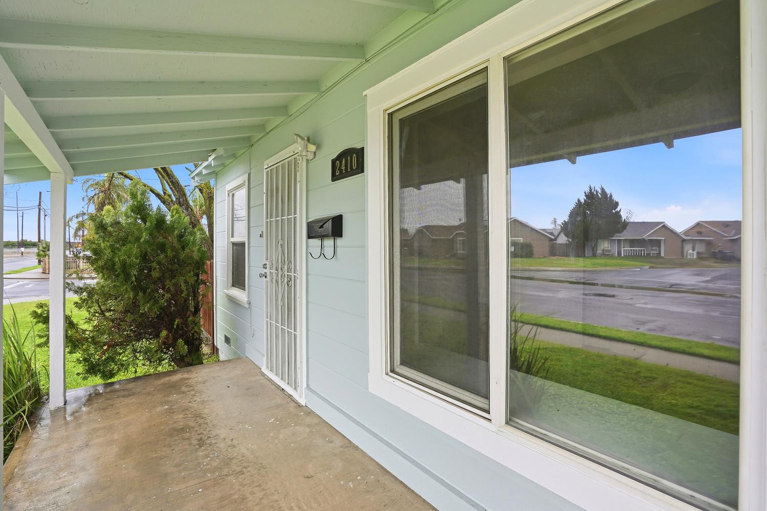 2410 East Gerard Avenue Merced, CA 95341 - Photo 7 of 42