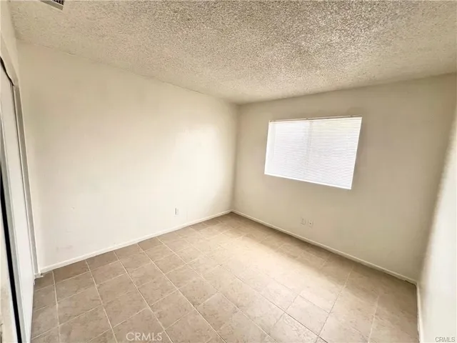 $1,800 | 16214 Juniper Street, Unit 1A, Hesperia, CA 92345