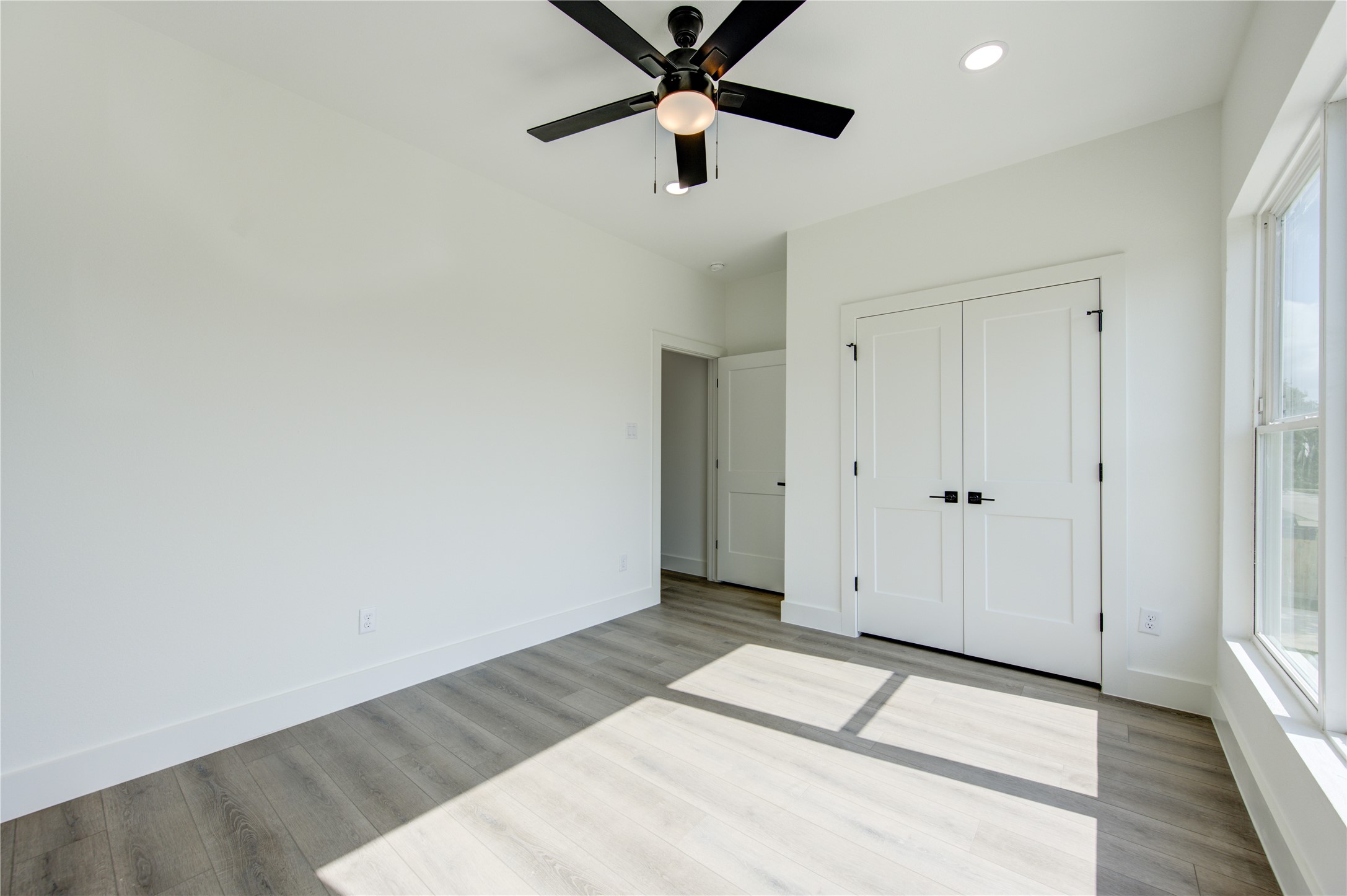 3639 Rebecca Street, Unit D Houston, TX 77021 - Photo 14 of 27