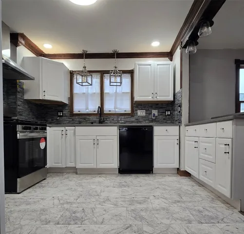 $1,800 | 64 Margaret Street, Johnson City, NY 13790