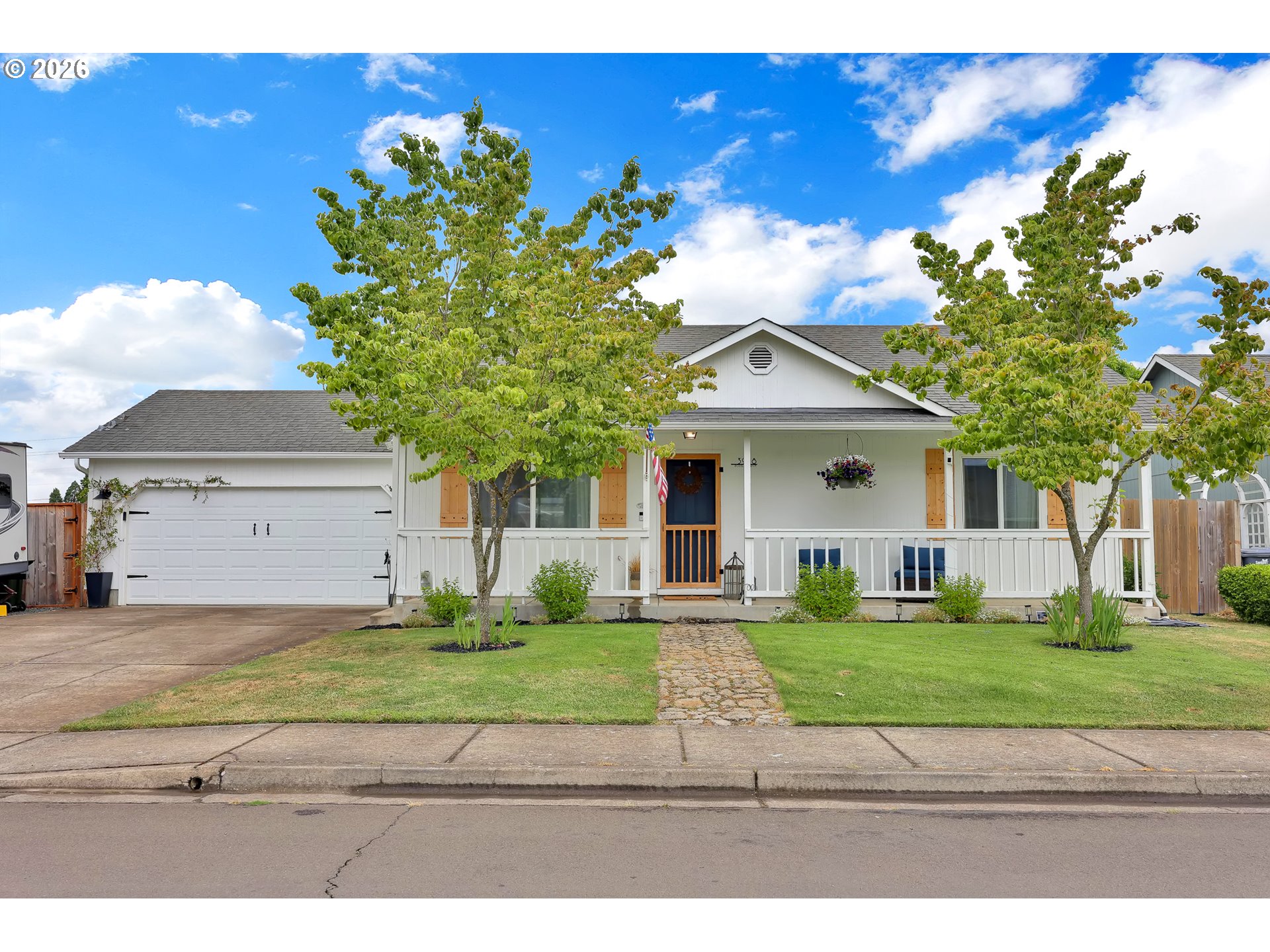 3938 Douglas Drive Springfield, OR 97478 - Photo 1 of 44