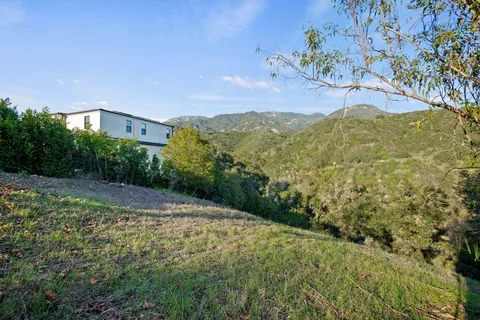 $595,000 | 330 Sherman Road, Santa Barbara, CA 93103