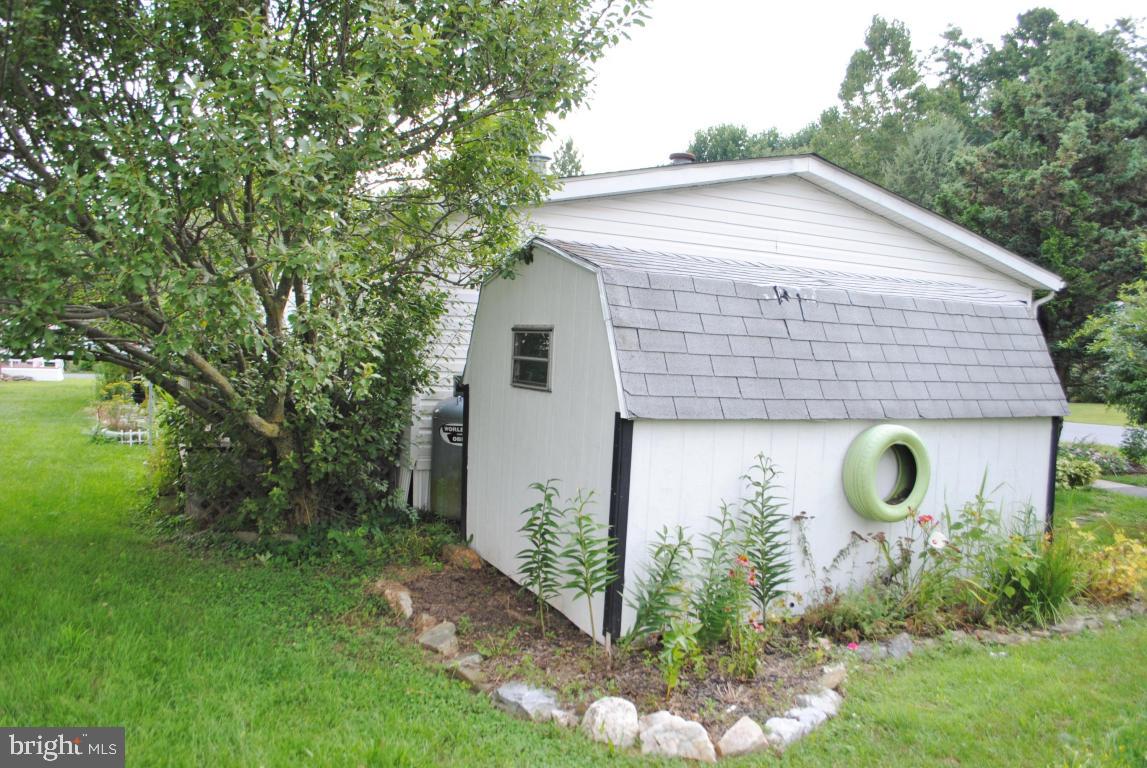 50 Christy Lane Lititz, PA 17543 - Photo 11 of 36 Gallery Image 11